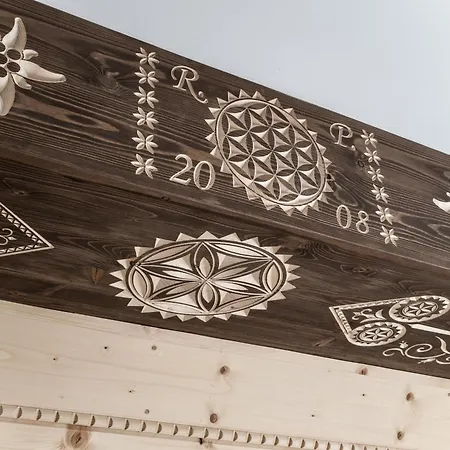 Michalowka ゲストハウス ザコパネ