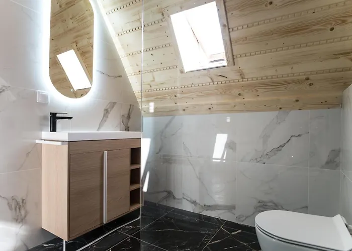 Michalowka 3* زاكوباني